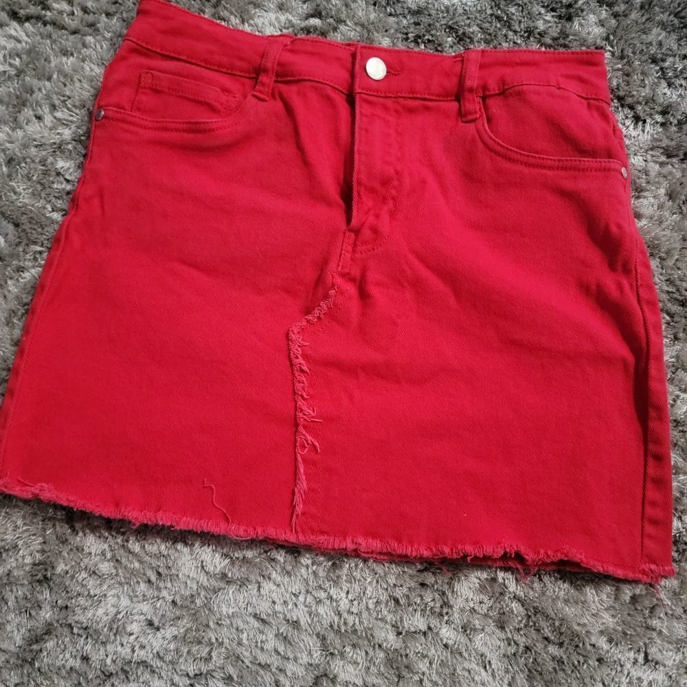 Juniors Dollhouse Red Mini Skirt Size 11